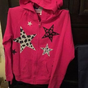 A red girl jaket